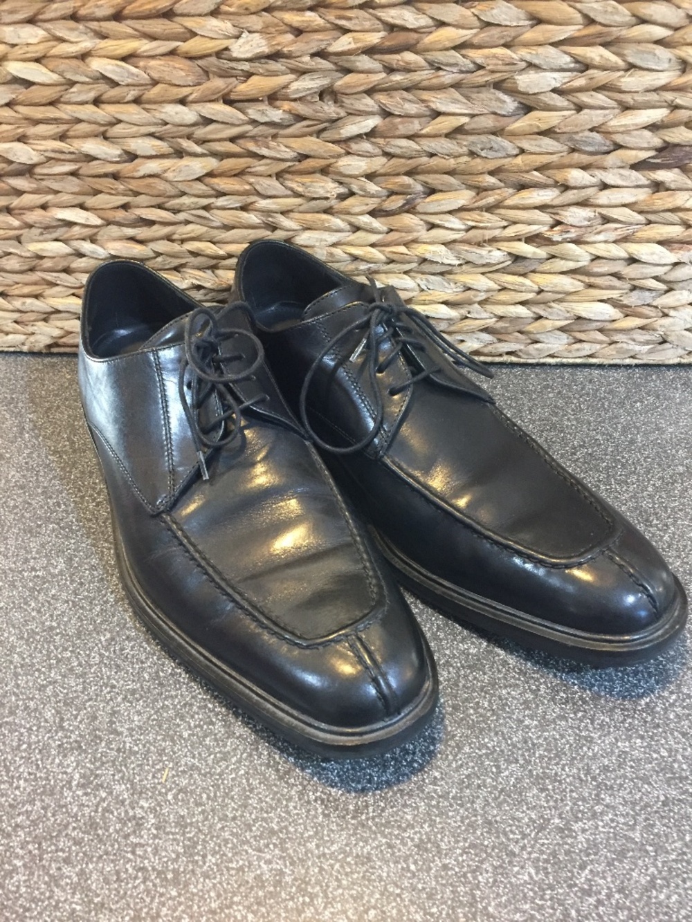 Cole Haan Black Leather Derby Oxfords
